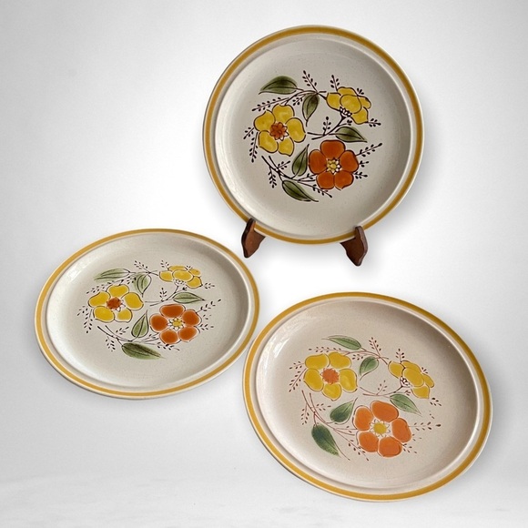 Charmcraft Interlude Stoneware Dinner Plate 10.5" Floral Japan Set Of 3 - Picture 4 of 11